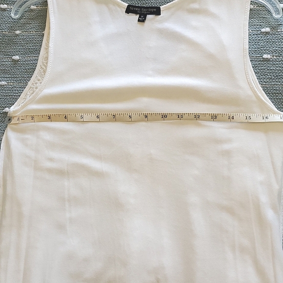 Green Envelope Sleeveless Lace over Cami Top - Picture 8 of 9